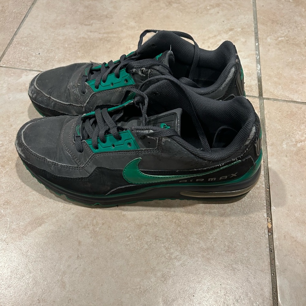 Gray Black Green Air Max